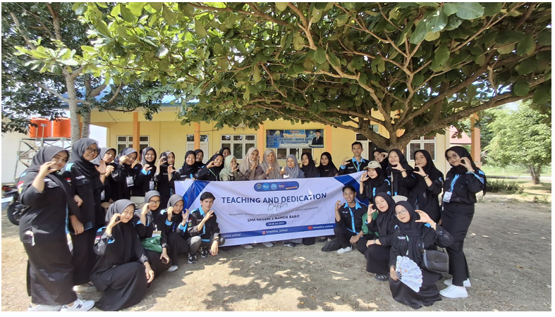 HIMPUNAN MAHASISWA PENDIDIKAN KIMIA (HIMADIKIA) SUKSES MENGADAKAN KEGIATAN TEACHING AND DEDICATION DI DESA ALUE KRUENYAI KECAMATAN BANDA BARO